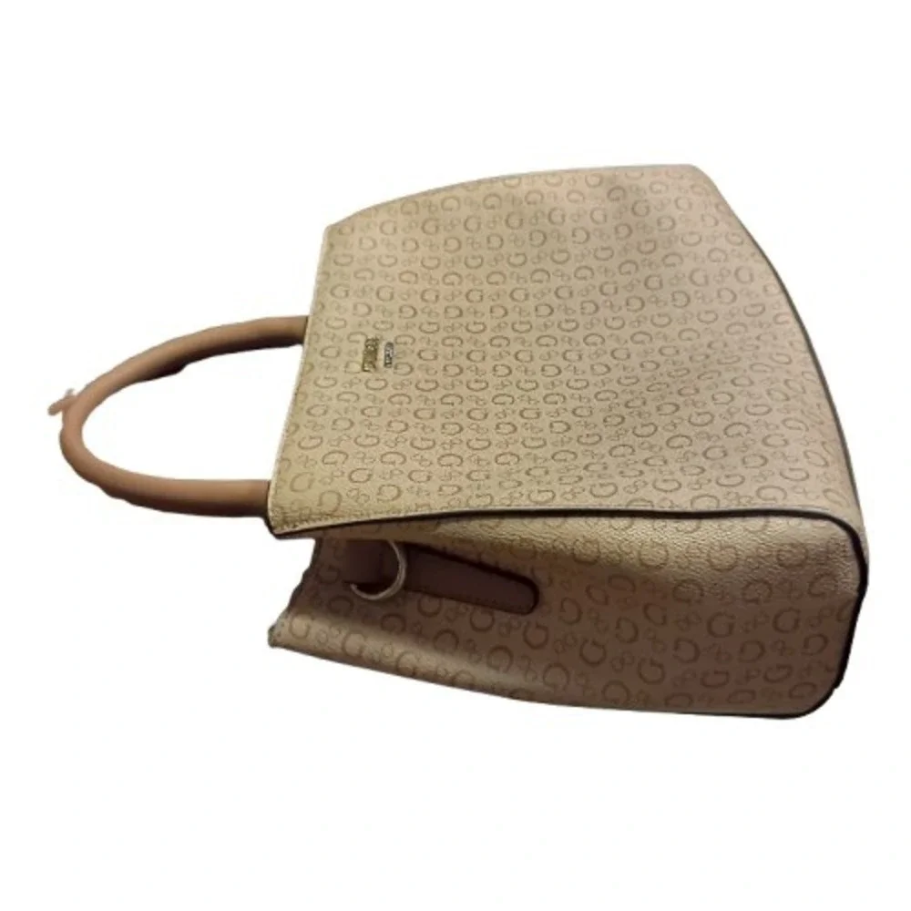 Guess Logo Print Satchel Handbag Beige Tan Convertible Strap‎ Top Handle Bag